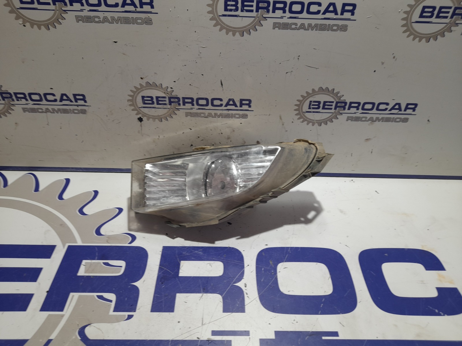 faro_antiniebla_derecho_13226829r_opel_insignia_berlina_2_0_16v_cdti