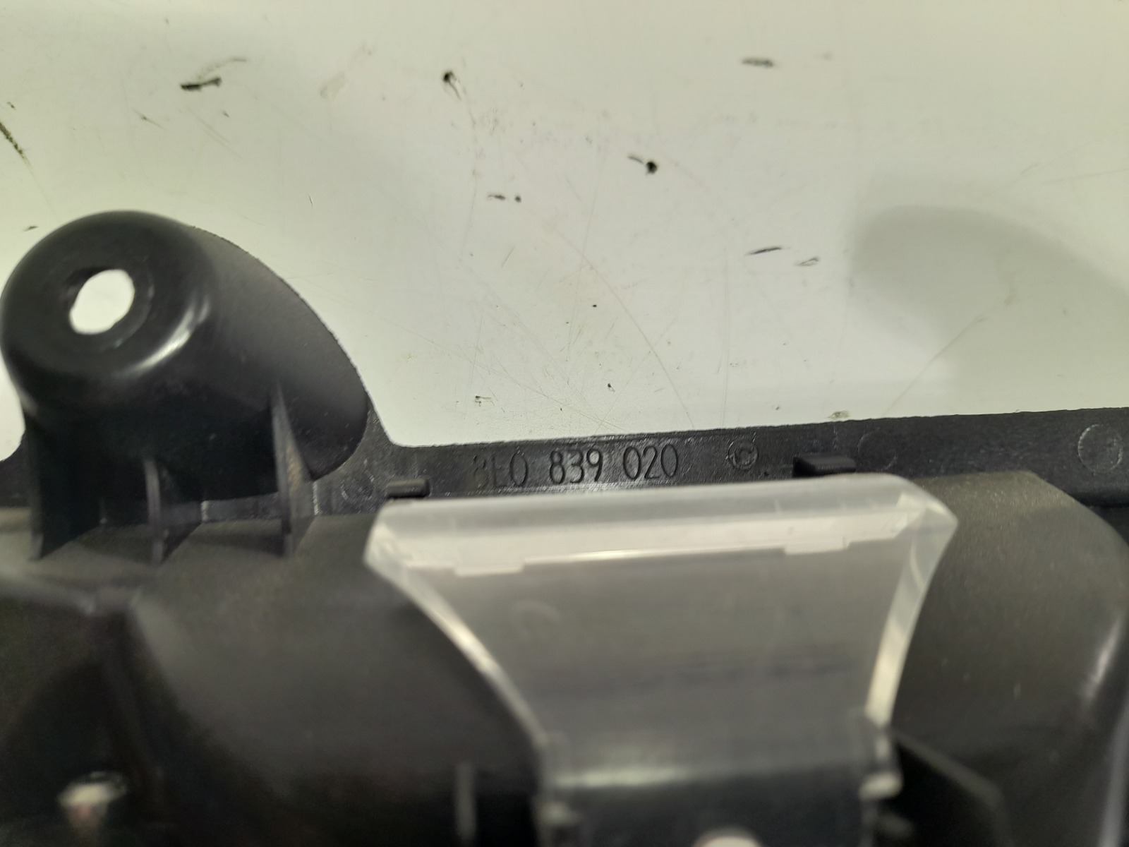 maneta_interior_trasera_derecha_8e0839020_seat_exeo_berlina_3r2_2_0_tdi