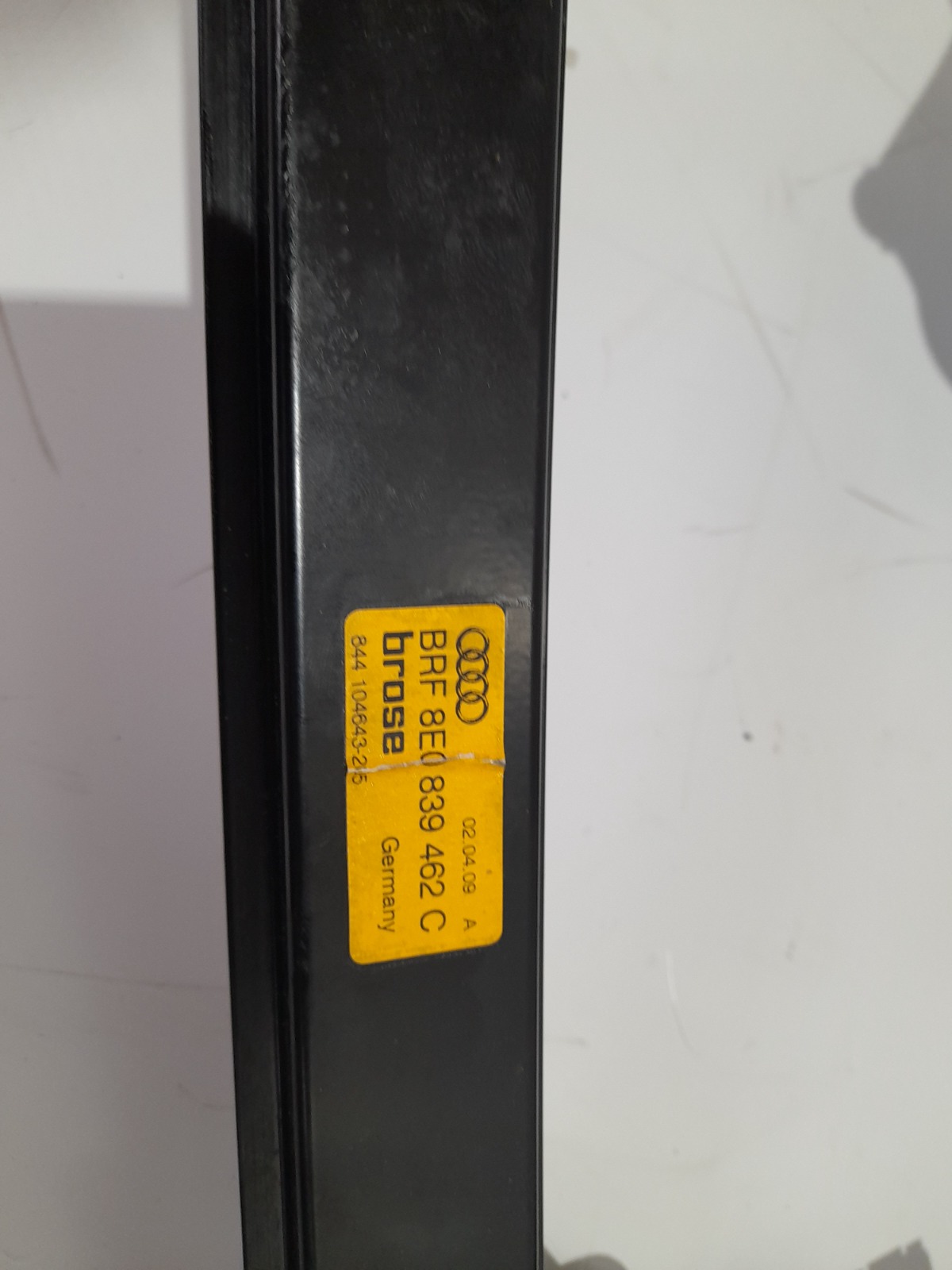 elevalunas_trasero_derecho_8e0839462c_seat_exeo_berlina_3r2_2_0_tdi