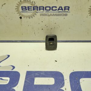 mando_elevalunas_trasero_derecho_96623726xt_citr_n_c5_berlina_1_6_16v_hdi_fap