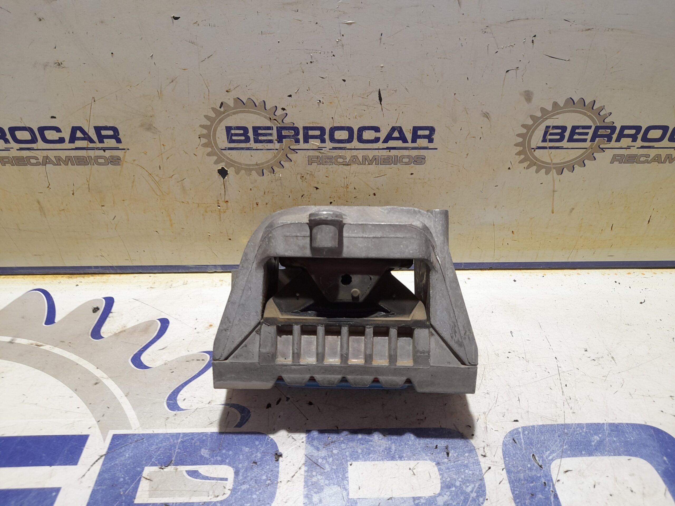 soporte_motor_derecho_1k0199262_volkswagen_caddy_ka_kb_2k_1_9_tdi