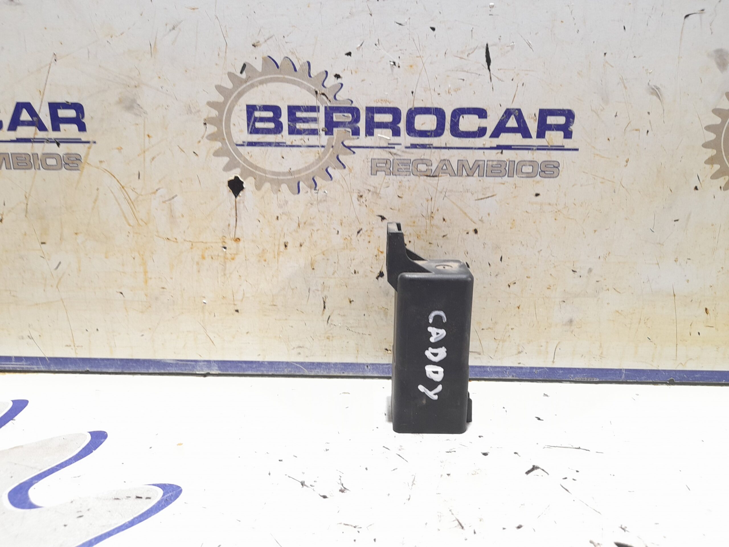 caja_precalentamiento_038907281d_volkswagen_caddy_ka_kb_2k_1_9_tdi