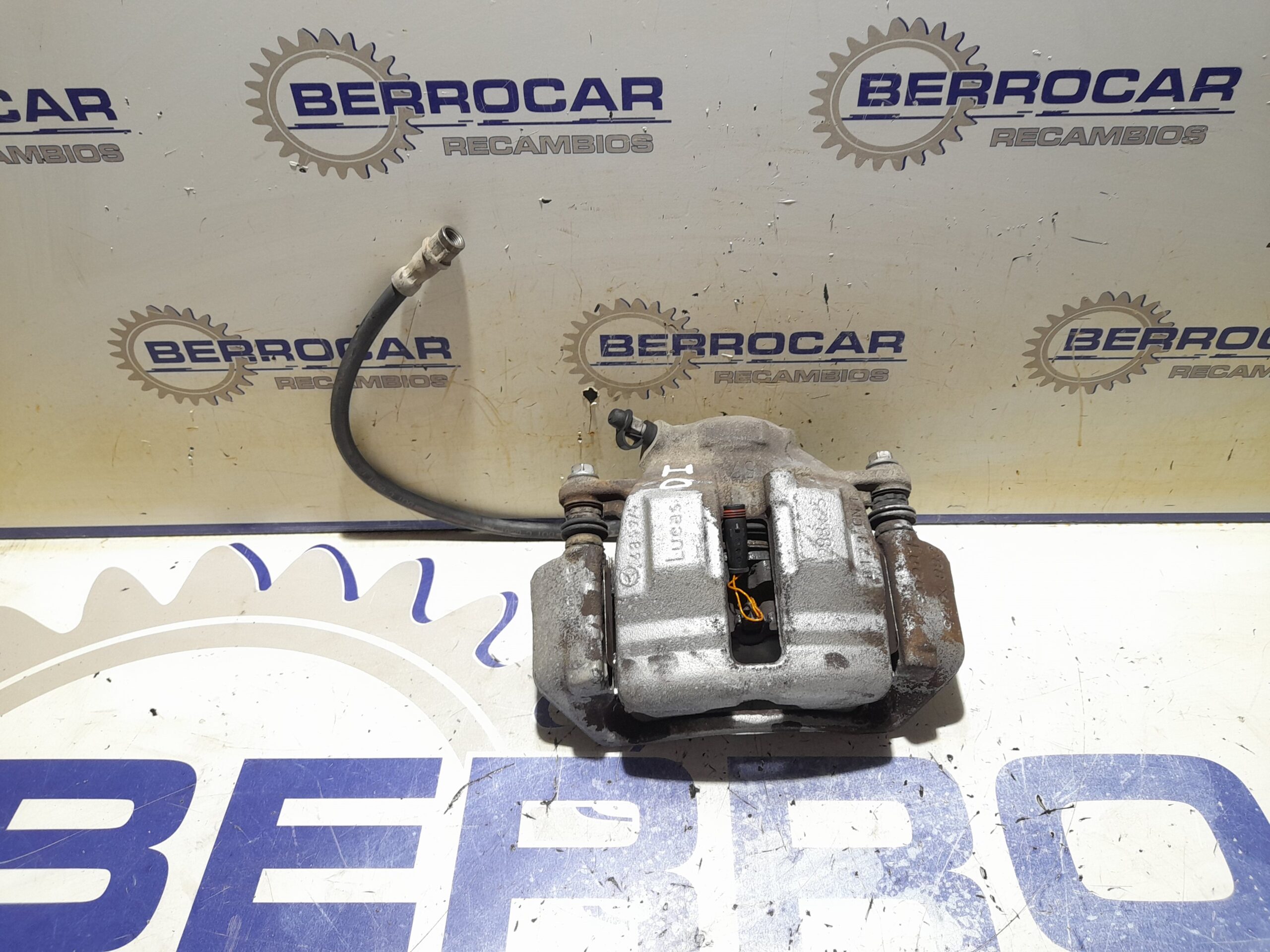 pinza_de_freno_delantera_izquierda_a0034202183_mercedes_benz_clase_c_w203_berlina_2_2_cdi_cat