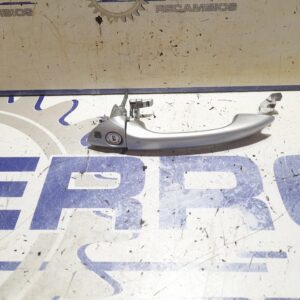 maneta_exterior_delantera_izquierda_a2037600134_mercedes_benz_clase_c_w203_berlina_2_2_cdi_cat