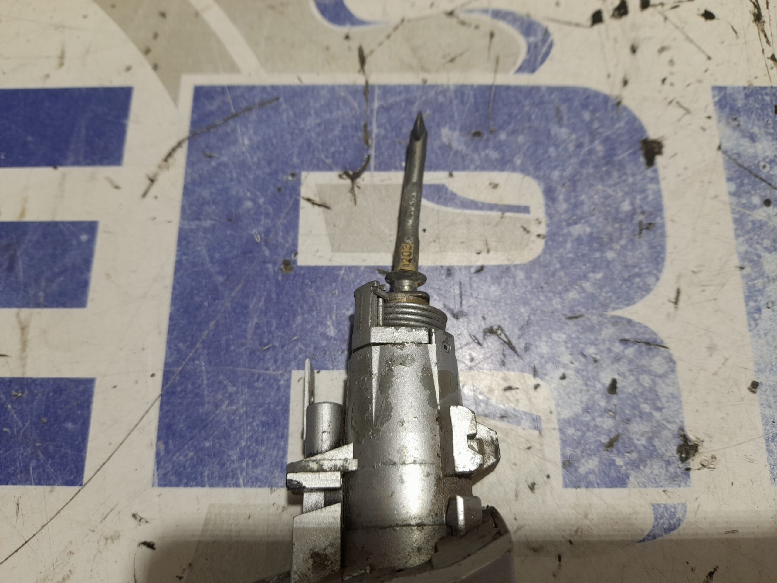 maneta_exterior_delantera_izquierda_a2037600134_mercedes_benz_clase_c_w203_berlina_2_2_cdi_cat