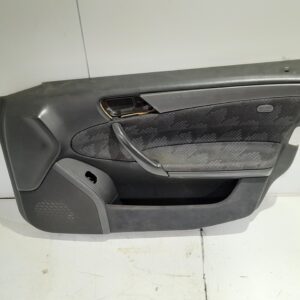 guarnecido_puerta_delantera_derecha_a2037206270_mercedes_benz_clase_c_w203_berlina_2_2_cdi_cat
