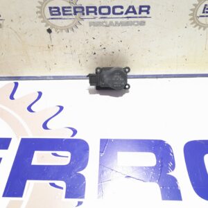 motor_apertura_trampillas_climatizador_a2038201642_mercedes_benz_clase_c_w203_berlina_2_2_cdi_cat