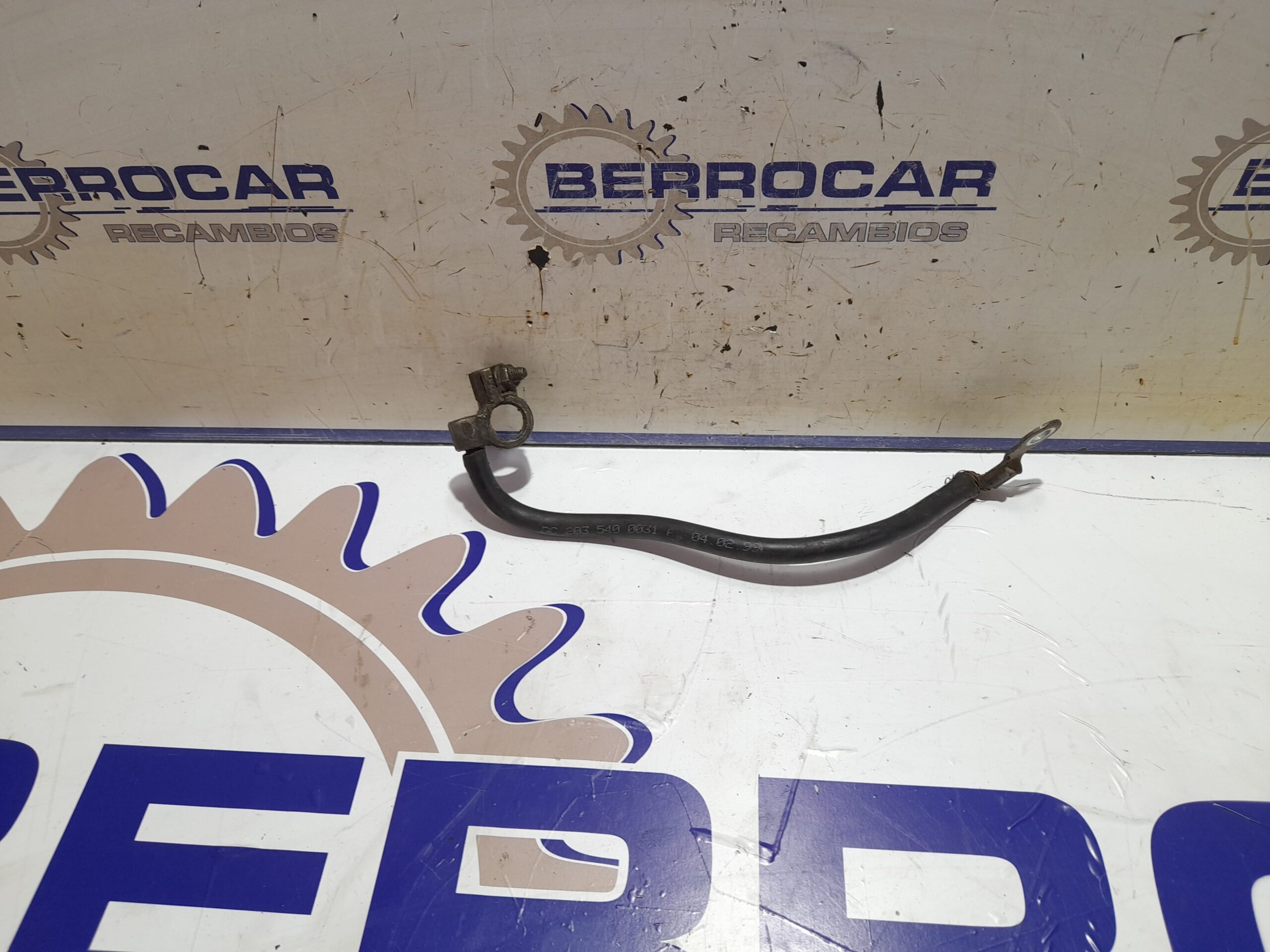 borna_negativa_a1665420218_mercedes_benz_clase_c_w203_berlina_2_2_cdi_cat