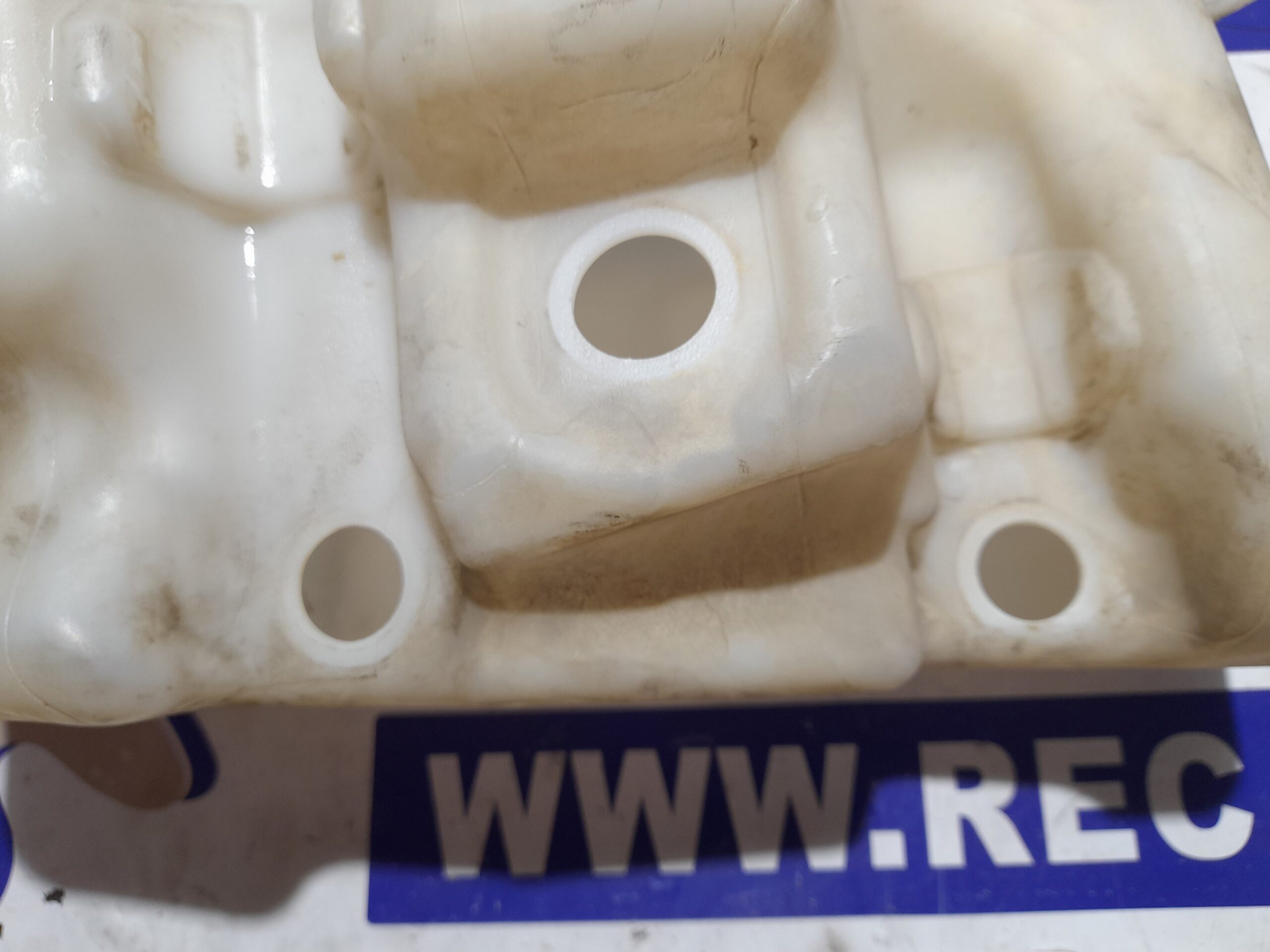 deposito_limpia_dmb000121_land_rover_range_rover_sport_3_6_td_v8