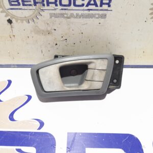 maneta_interior_delantera_derecha_ok2fa58330_kia_carens_2_0_turbodiesel_cat
