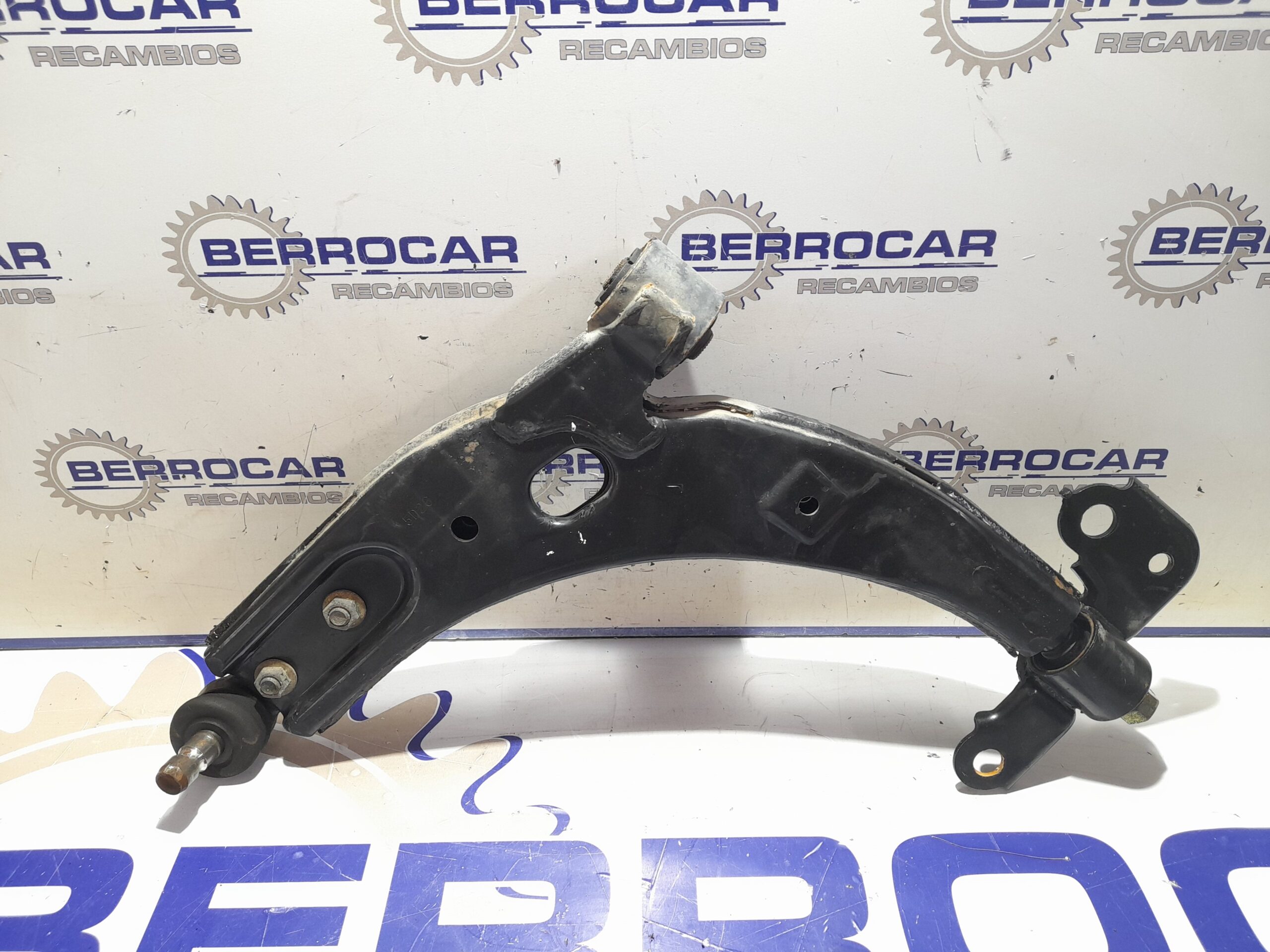 brazo_suspension_inferior_delantero_izquierdo_0k2fa_34350_kia_carens_2_0_turbodiesel_cat