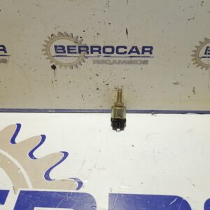 interruptor_0k20c66490a_kia_carens_2_0_turbodiesel_cat