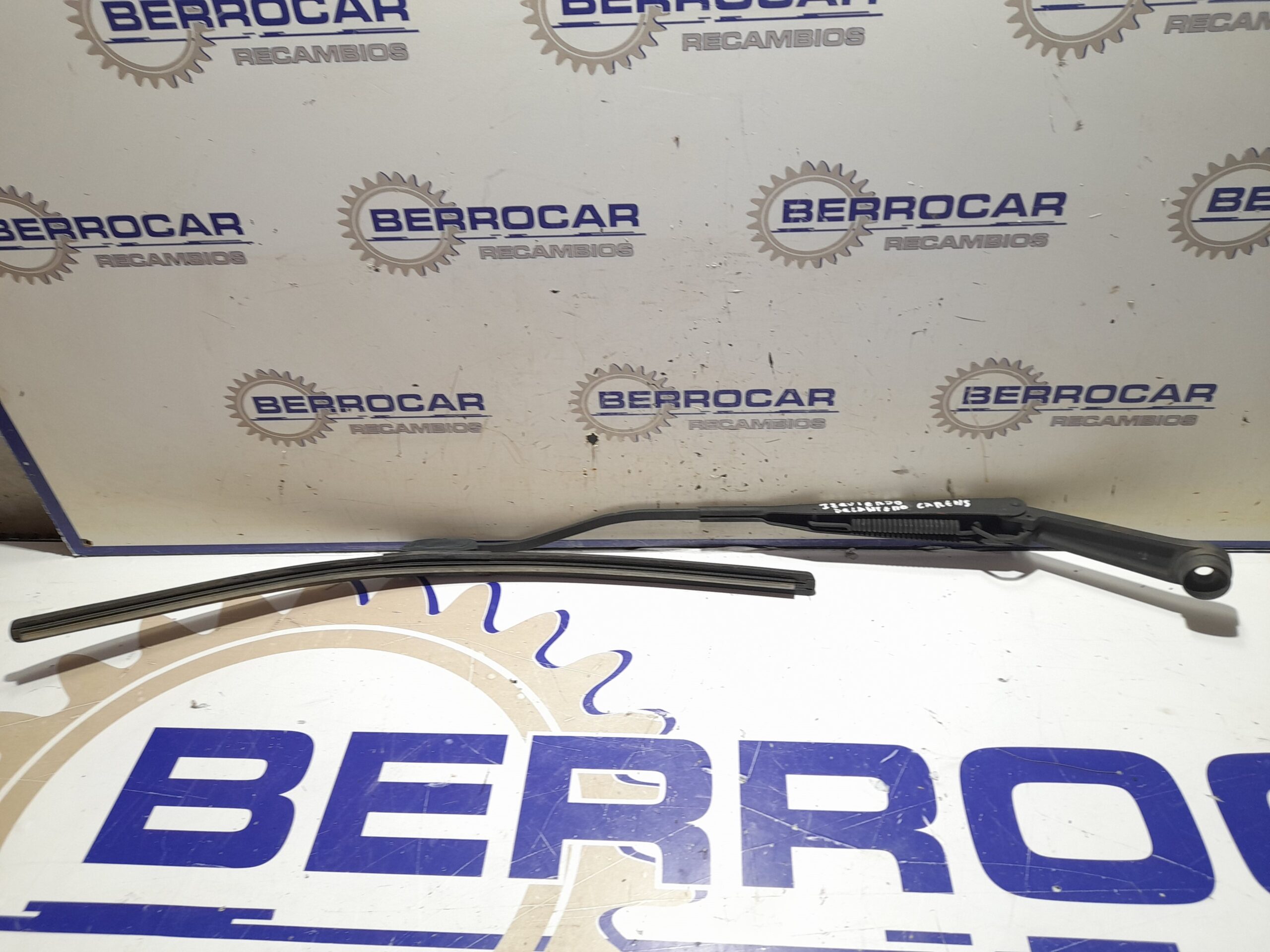 brazo_limpia_delantero_izquierdo_0k2fa_67321_kia_carens_2_0_turbodiesel_cat