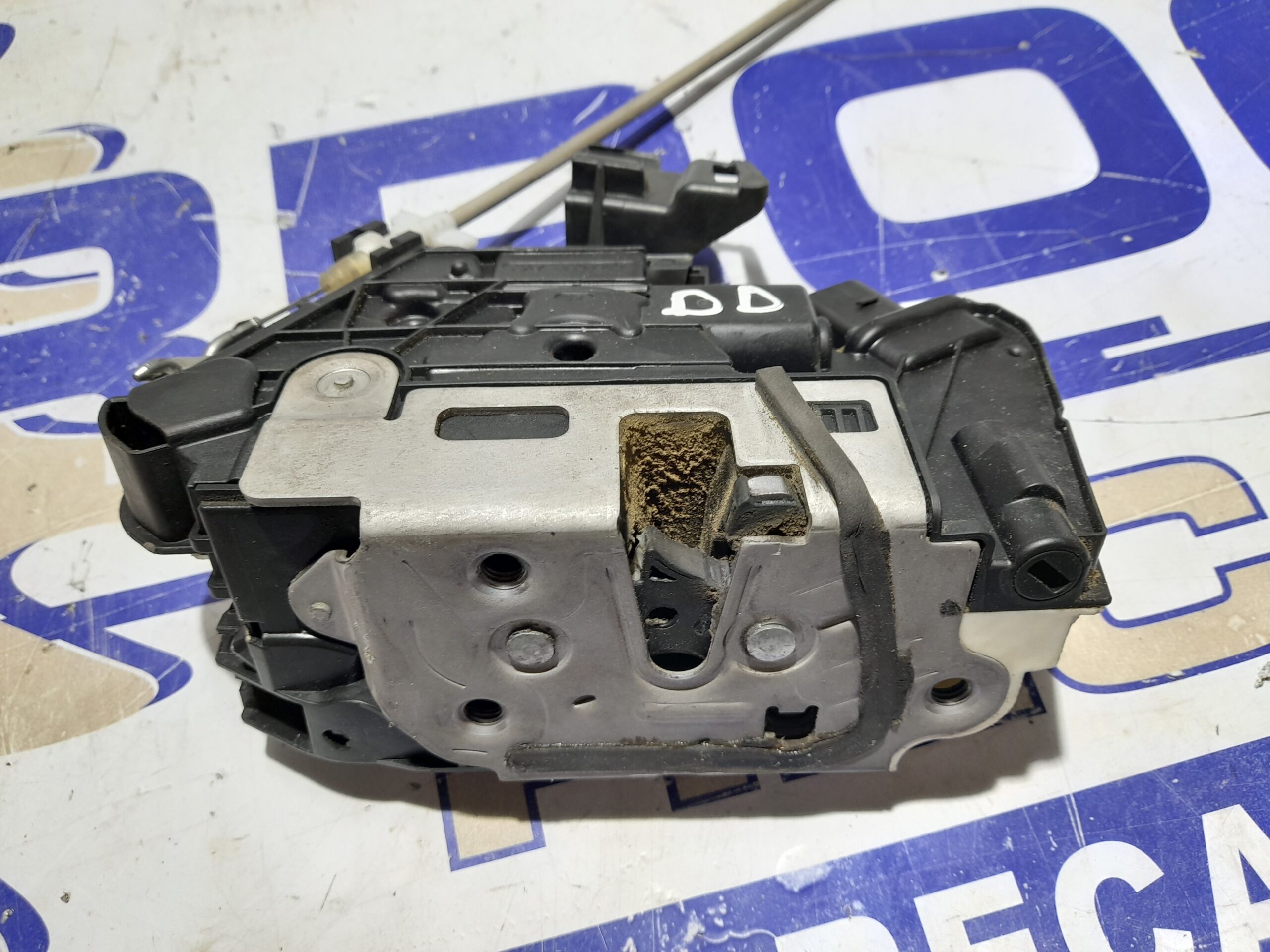 cerradura_puerta_delantera_derecha_5n1837016n_seat_ibiza_6p1_1_0_tsi