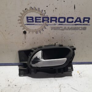 maneta_interior_delantera_izquierda_96802456_peugeot_207_sw_1_4_16v_vti_cat_8fs_ep3