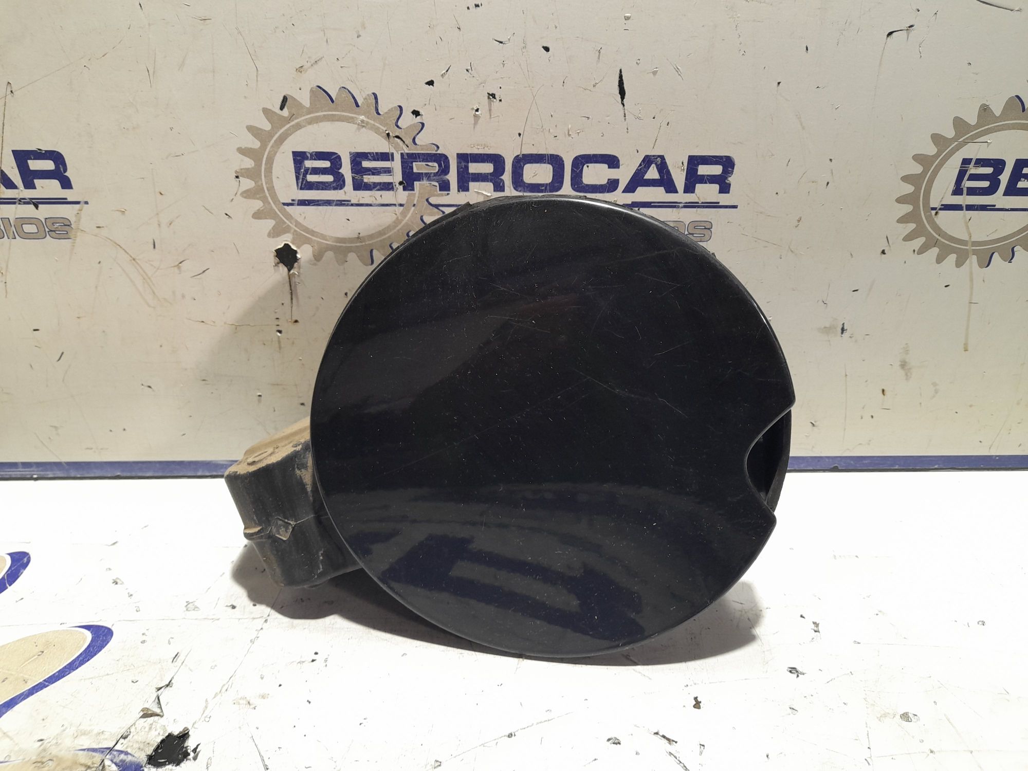 tapa_exterior_combustible_9681730680_peugeot_207_sw_1_4_16v_vti_cat_8fs_ep3