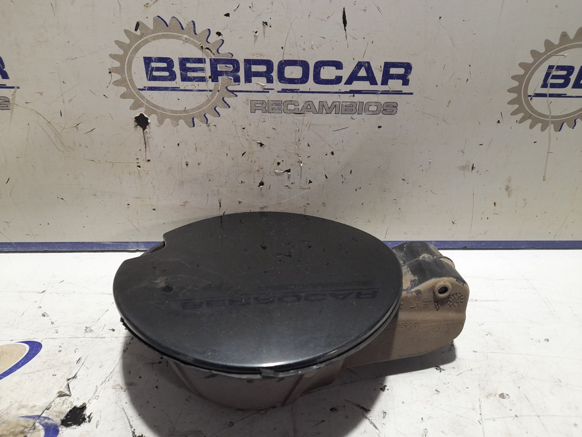 tapa_exterior_combustible_9681730680_peugeot_207_sw_1_4_16v_vti_cat_8fs_ep3