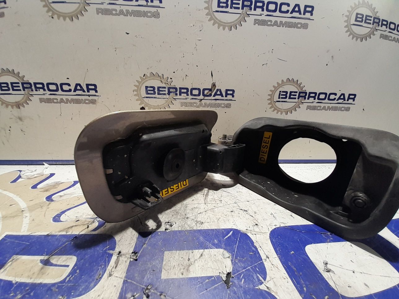 tapa_exterior_combustible_9633284180_citr_n_c5_berlina_1_6_16v_hdi_fap