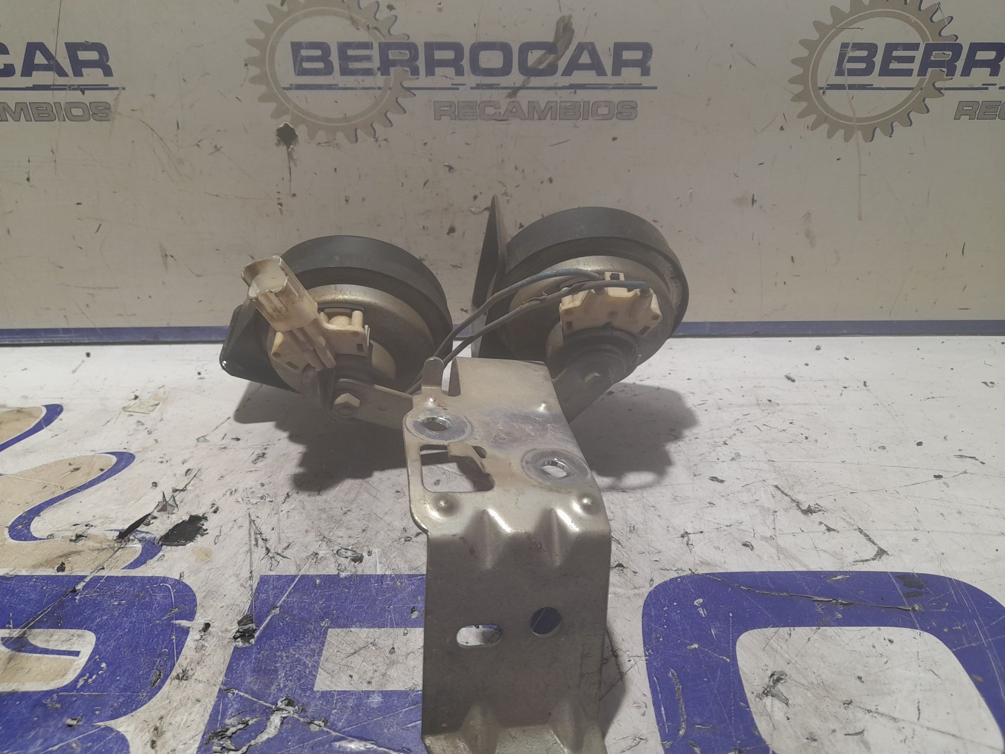 claxon_e30055306_citr_n_c5_berlina_1_6_16v_hdi_fap