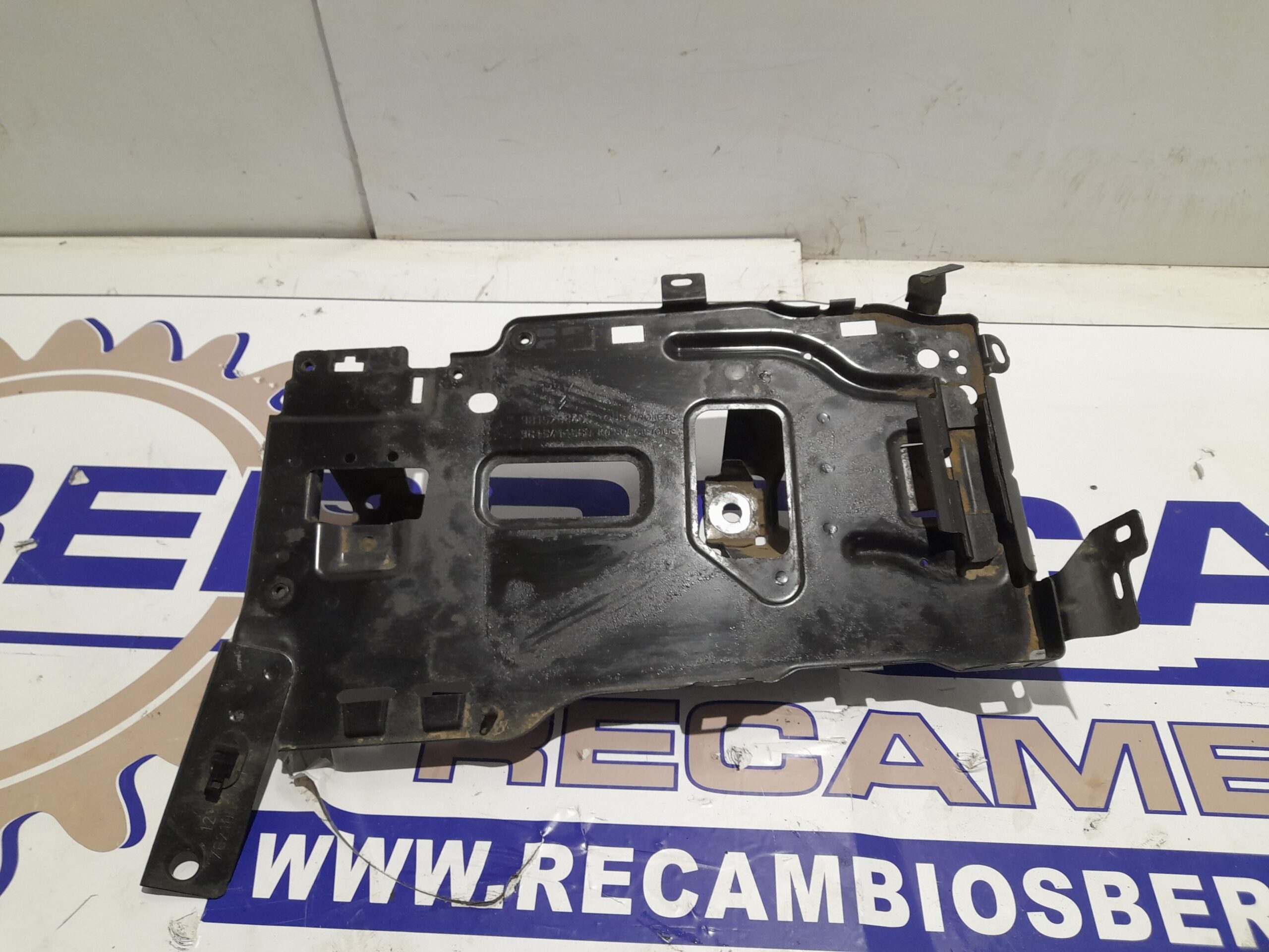 soporte_bateria_9815288480_toyota_proace_furgoneta_mdz_1_6_d4d_mdz9