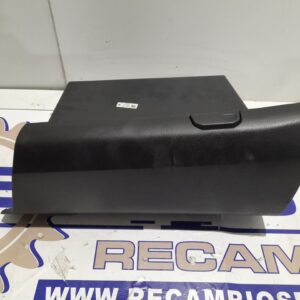 guantera_98082417zd_toyota_proace_furgoneta_mdz_1_6_d4d_mdz9