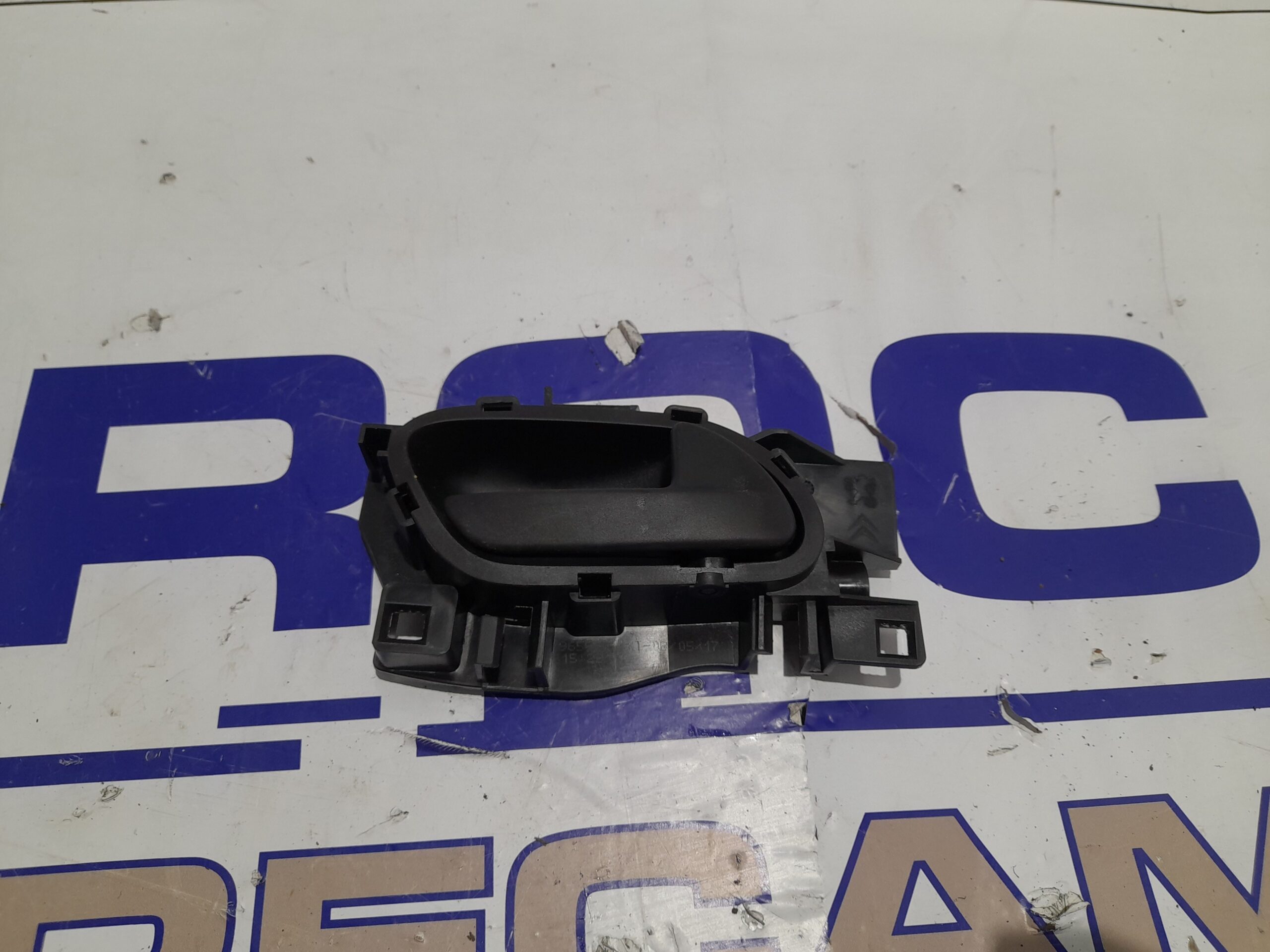 maneta_interior_delantera_derecha_96555514xt_toyota_proace_furgoneta_mdz_1_6_d4d_mdz9