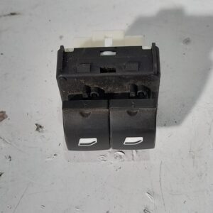 mando_elevalunas_delantero_izquierdo_98144411zd_toyota_proace_furgoneta_mdz_1_6_d4d_mdz9