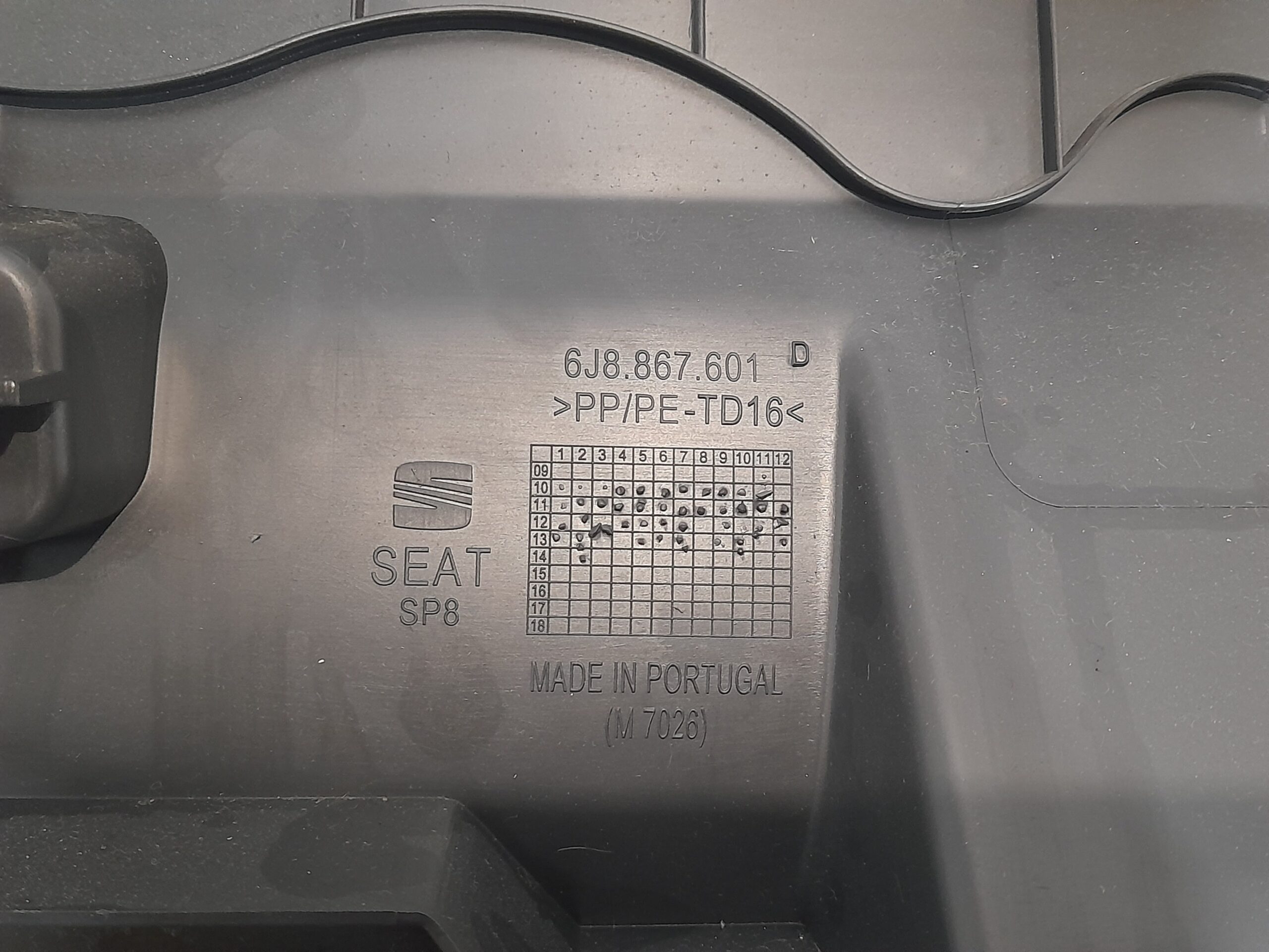 guarnecido_porton_trasero_6j8867601_seat_ibiza_6j5