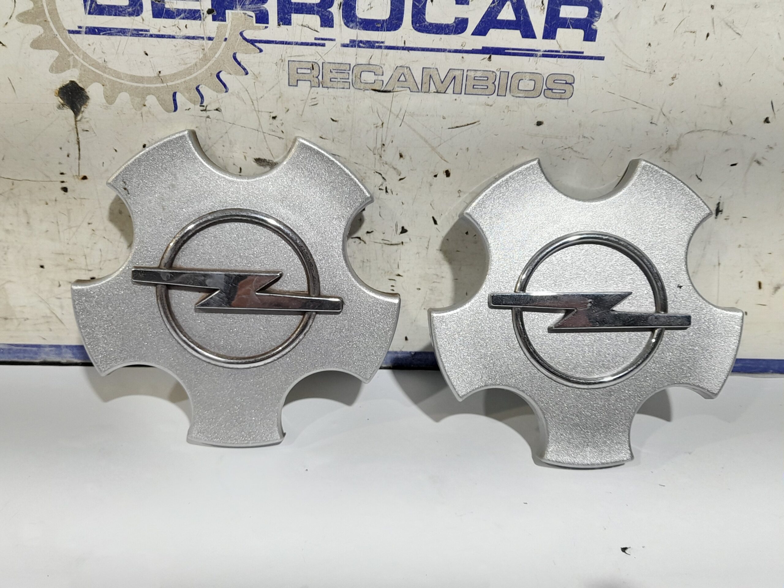 tapacubos_opel_vectra_b_berlina