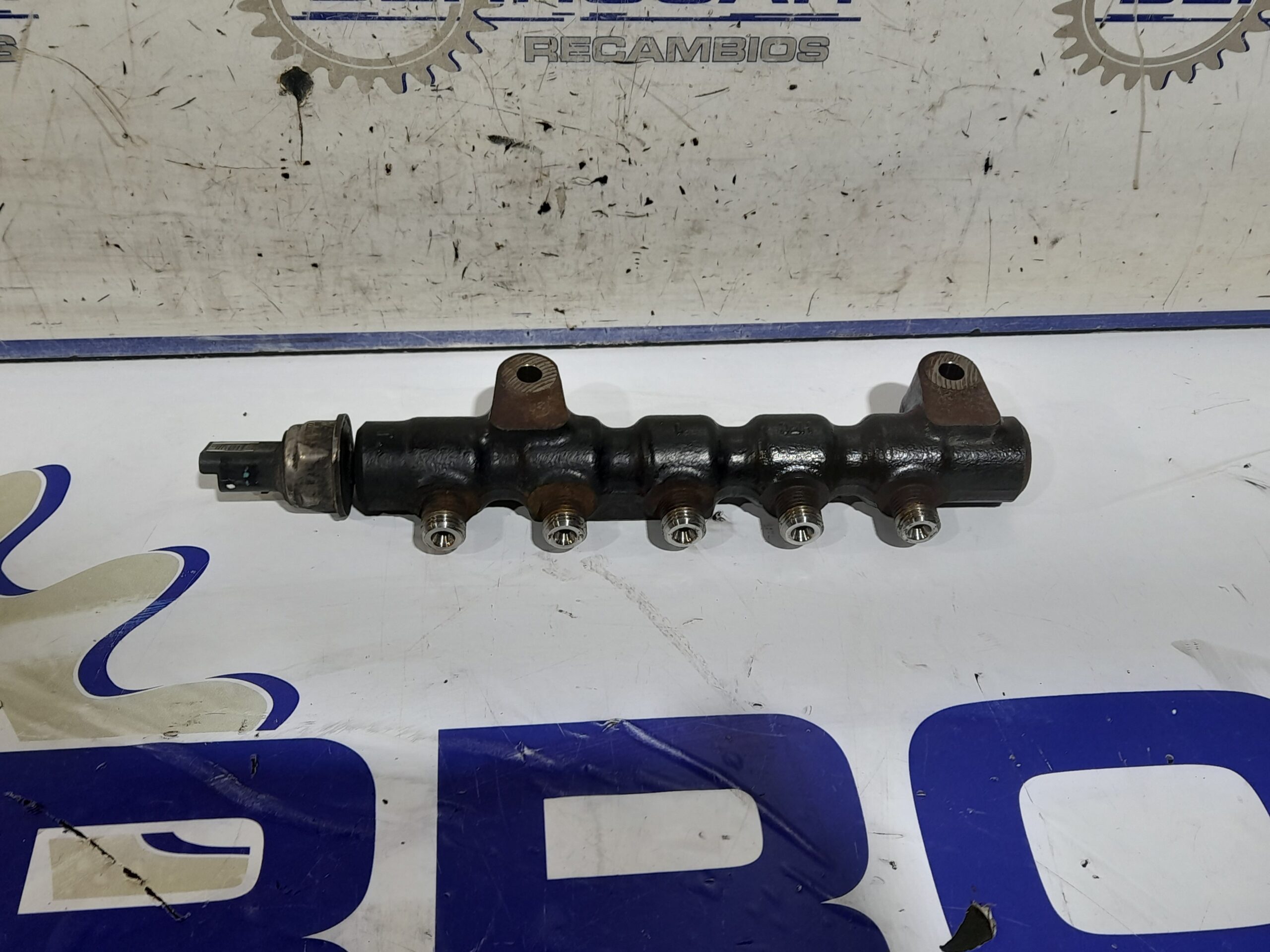 rampa_inyectora_9654592680_citr_n_c5_berlina_1_6_16v_hdi_fap