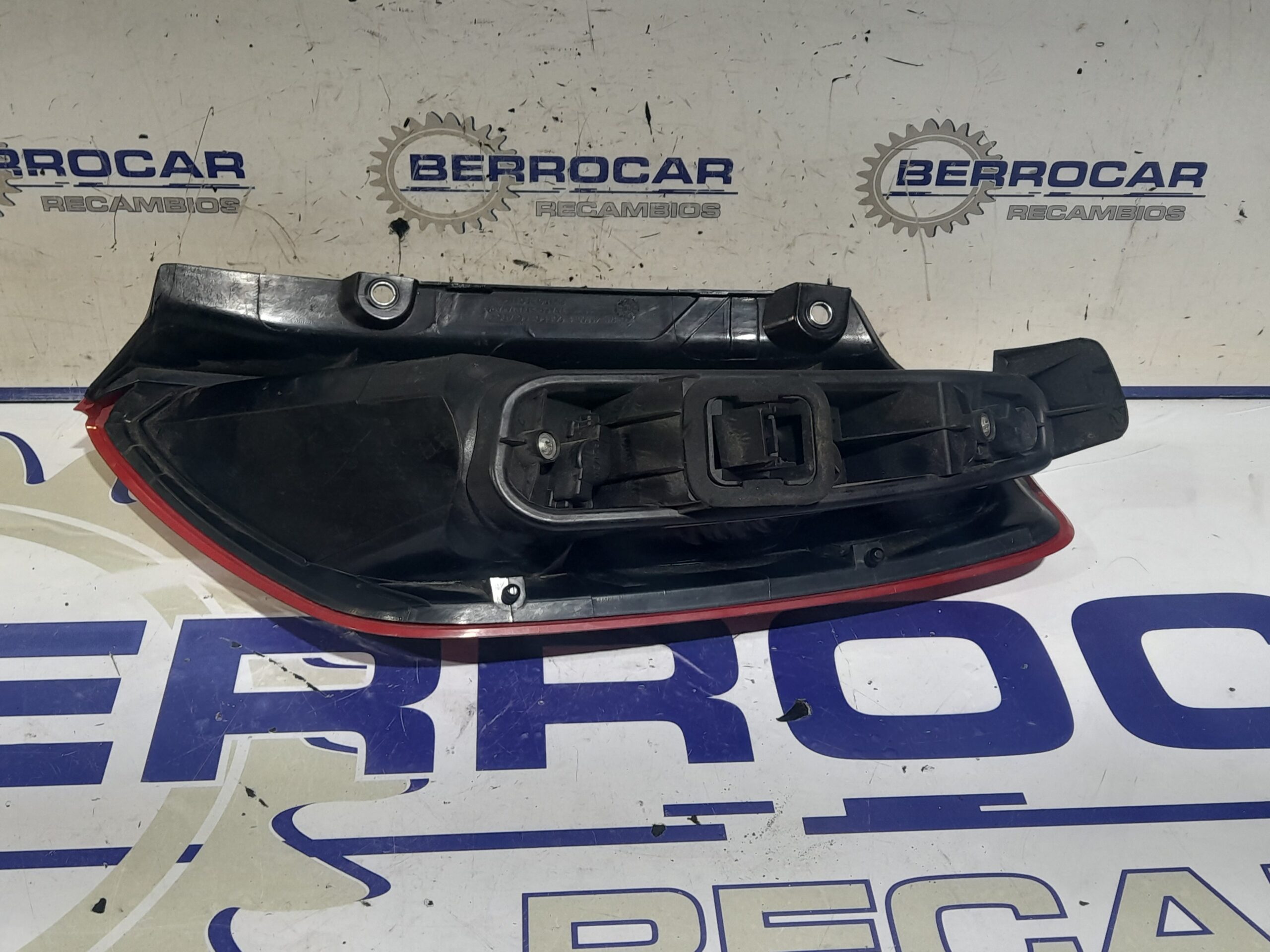 piloto_trasero_izquierdo_453681_fiat_punto_evo_199