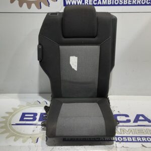asientos_trasero_derecho_13193111_opel_zafira_b_1_6_16v_cat
