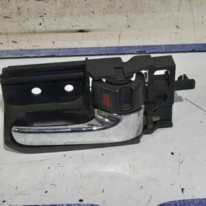 maneta_interior_trasera_derecha_50594a_toyota_avensis_berlina_t25_2_2_d_4d_cat