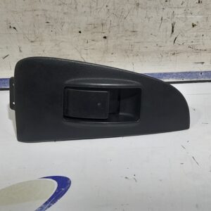 mando_elevalunas_trasero_derecho_7427105020_toyota_avensis_berlina_t25_2_2_d_4d_cat