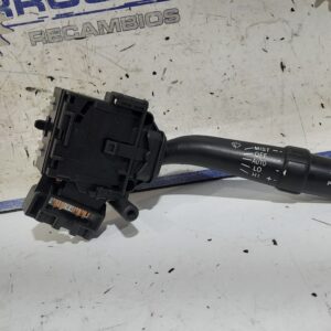 mando_limpia_173654_toyota_avensis_berlina_t25_2_2_d_4d_cat