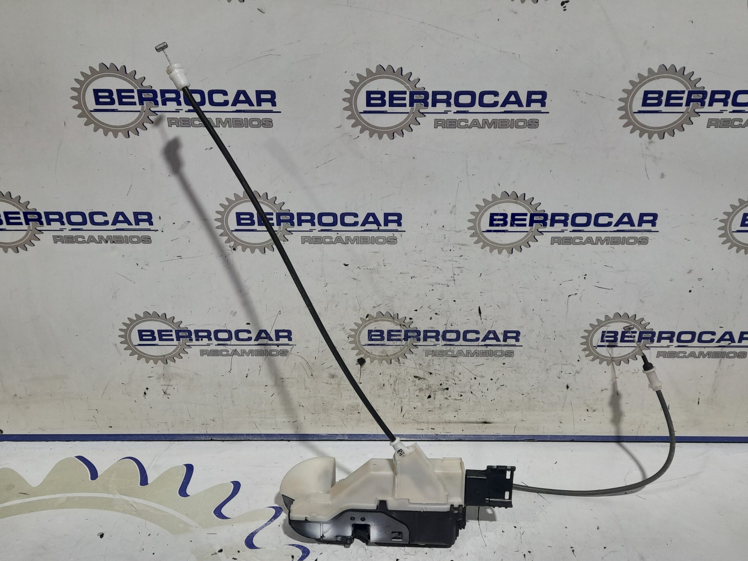 cerradura_puerta_trasera_izquierda_216666_peugeot_partner_kombi_1_6_blue_hdi_fap