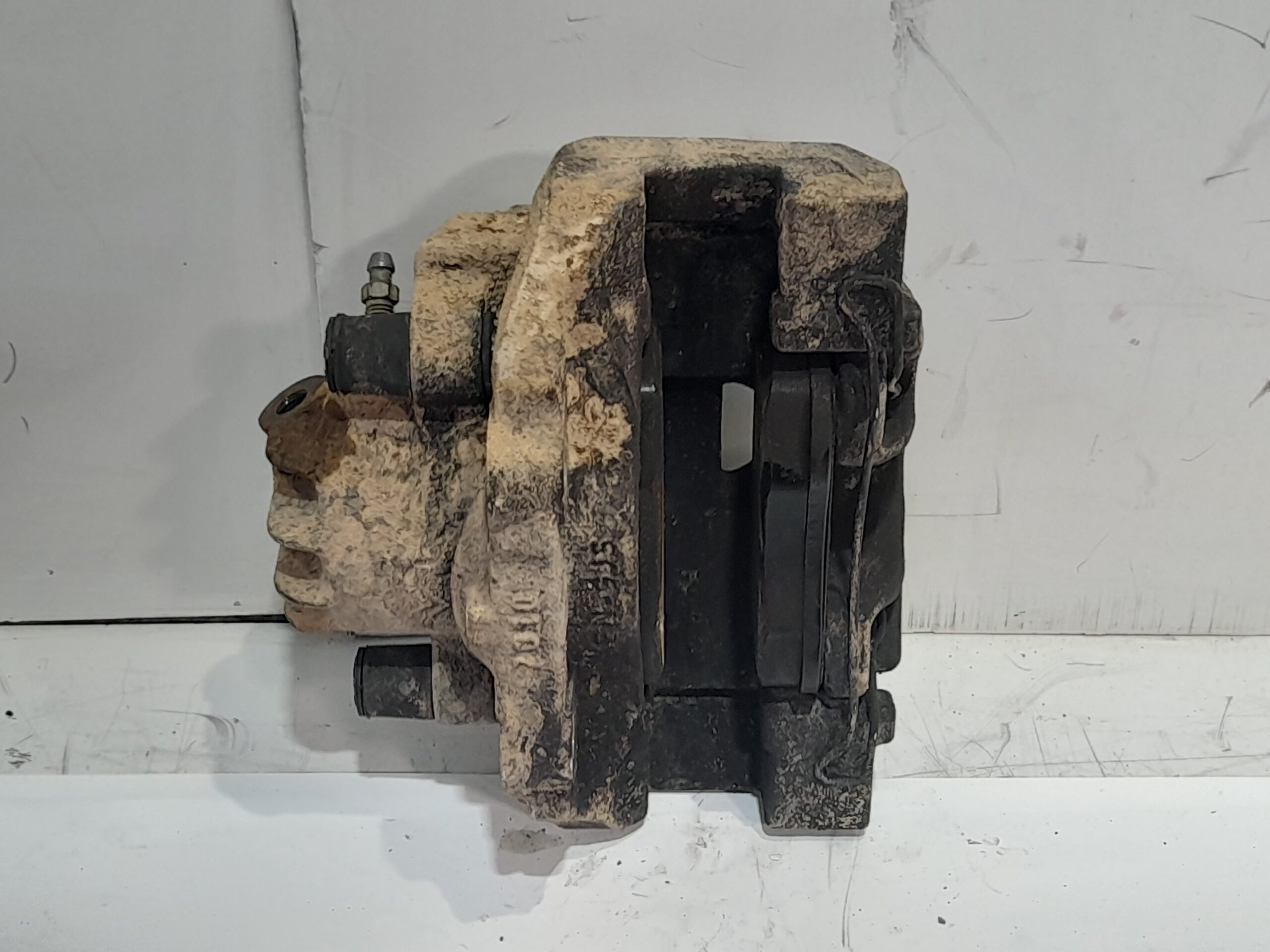 pinza_de_freno_delantera_derecha_9670614080_peugeot_partner_kombi_1_6_blue_hdi_fap