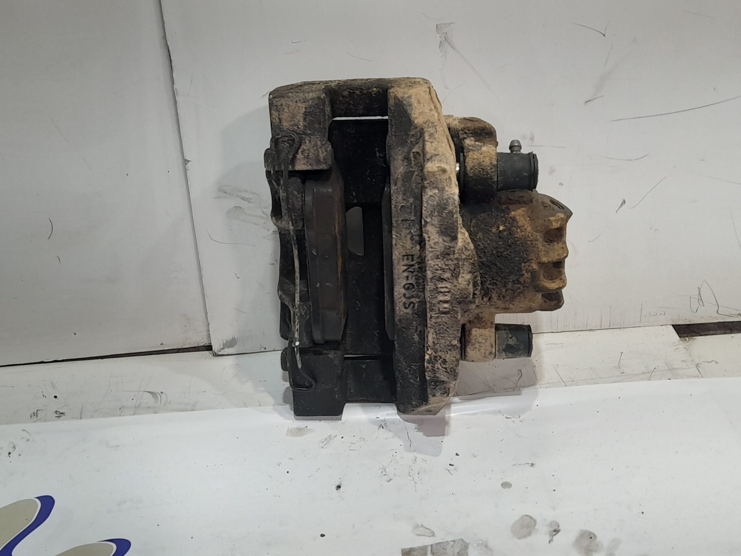 pinza_de_freno_delantera_izquierda_9670613980_peugeot_partner_kombi_1_6_blue_hdi_fap