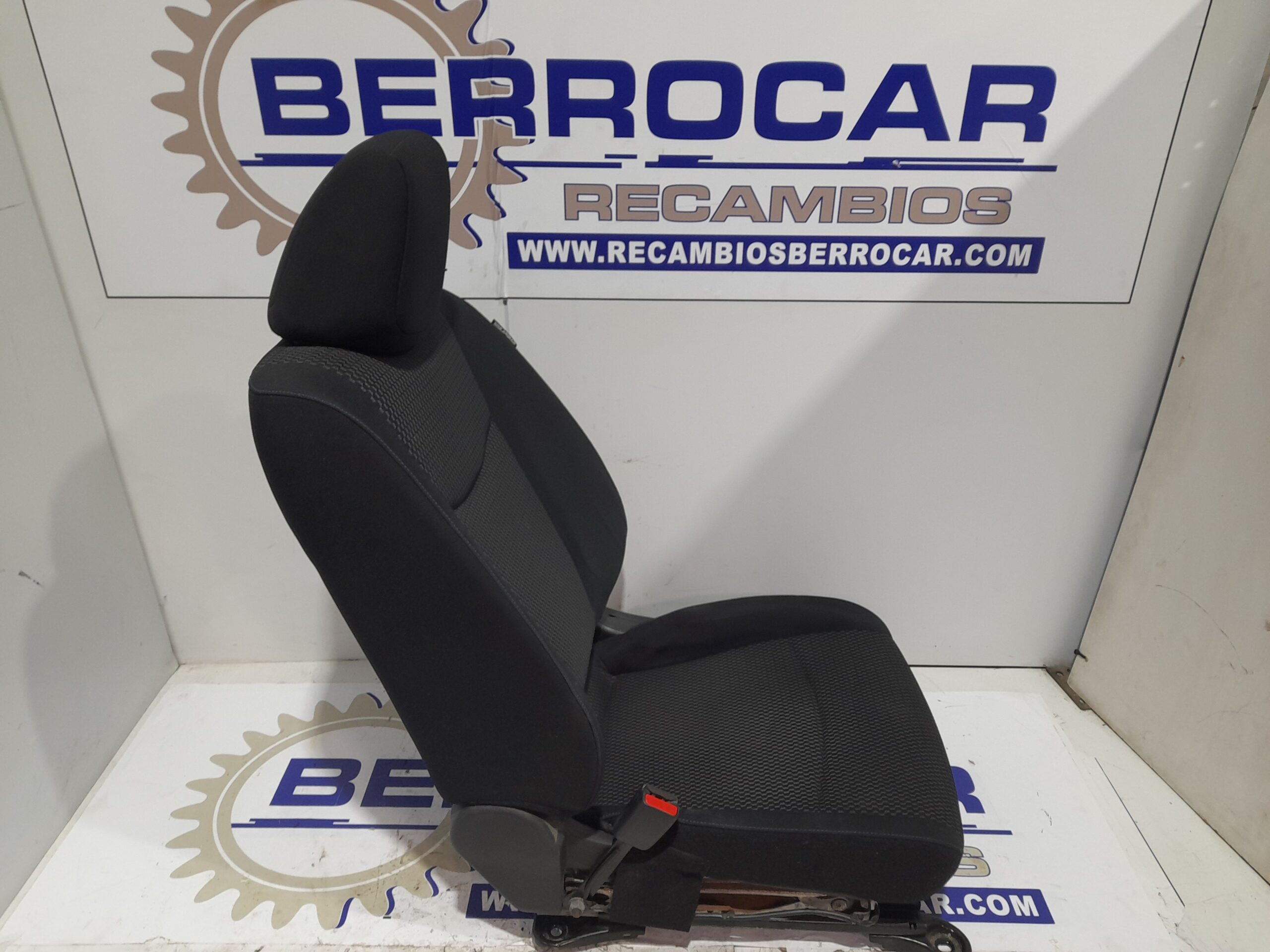 asiento_delantero_izquierdo_871553nf1b_nissan_leaf
