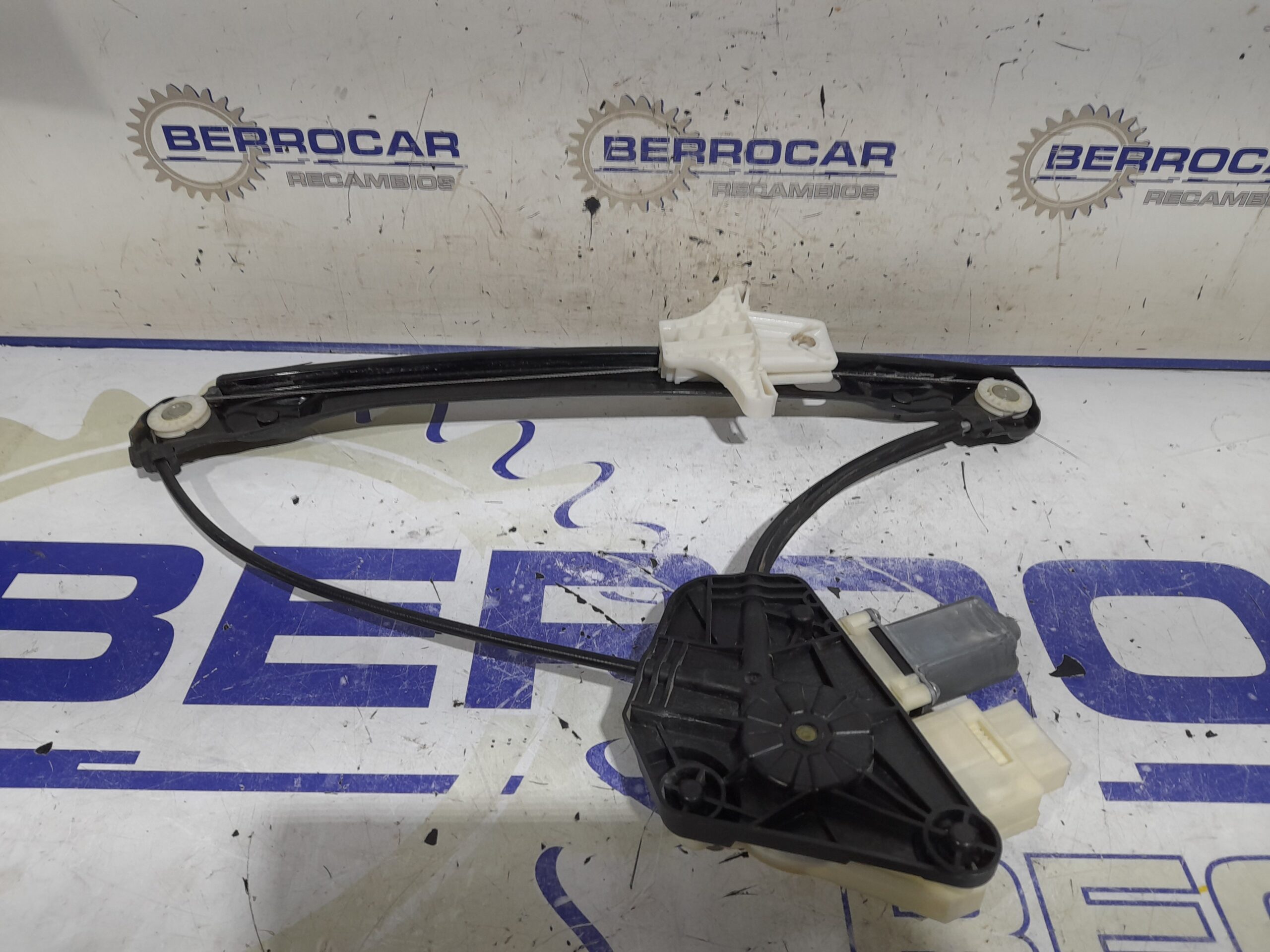 elevalunas_trasero_derecho_5ja959812_skoda_spaceback_5h_1_6_tdi