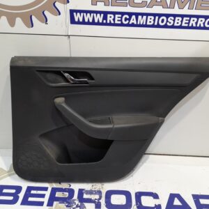 guarnecido_puerta_trasera_derecha_5jj867024_skoda_spaceback_5h_1_6_tdi