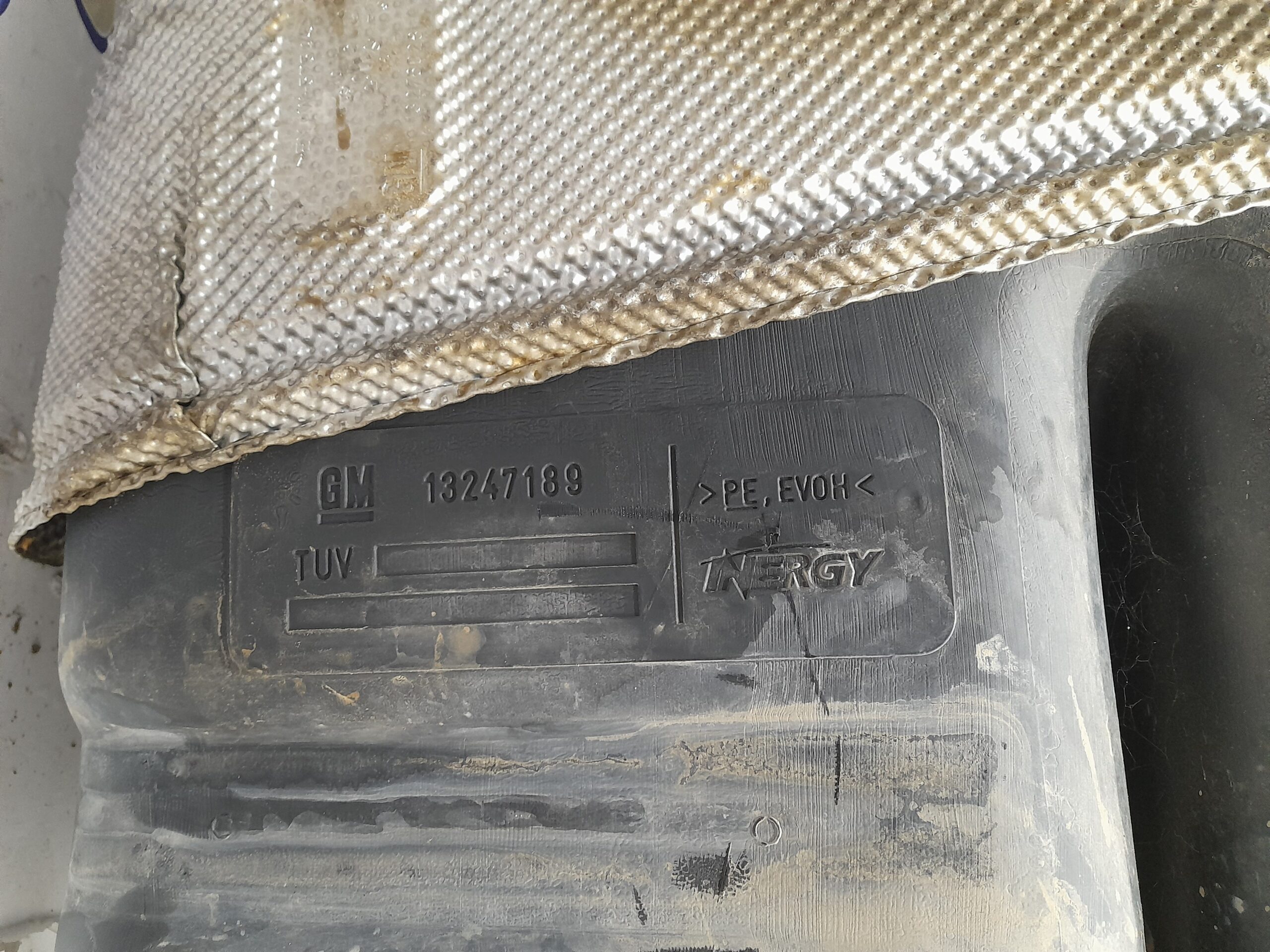 deposito_combustible_13247189_opel_insignia_sports_tourer_2_0_cdti_cat