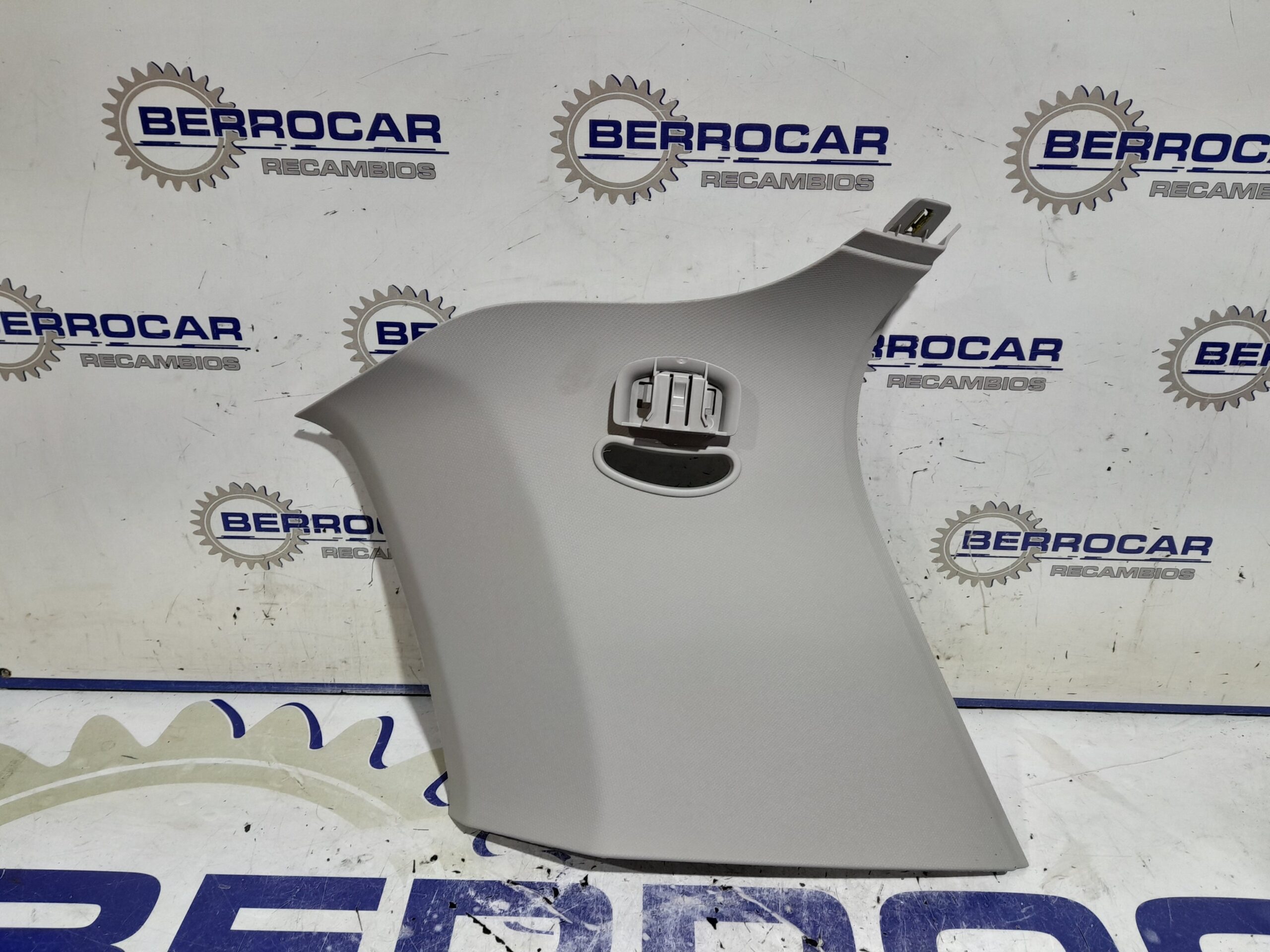 moldura_lateral_5ta867246_volkswagen_touran_5t1