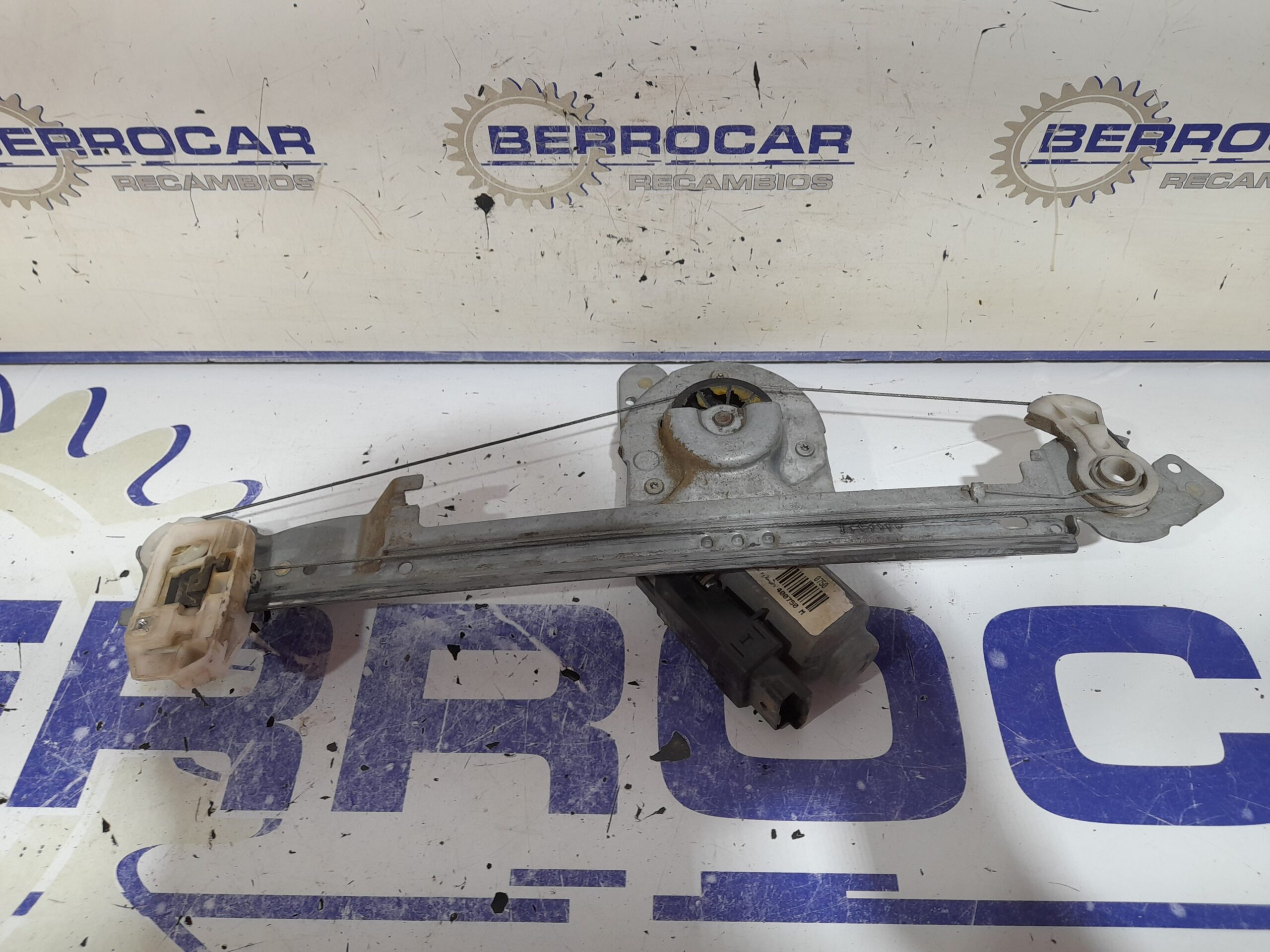 elevalunas_trasero_derecho_8200118857_renault_scenic_ii