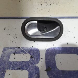 maneta_interior_trasera_izquierda_8200028487_renault_scenic_ii