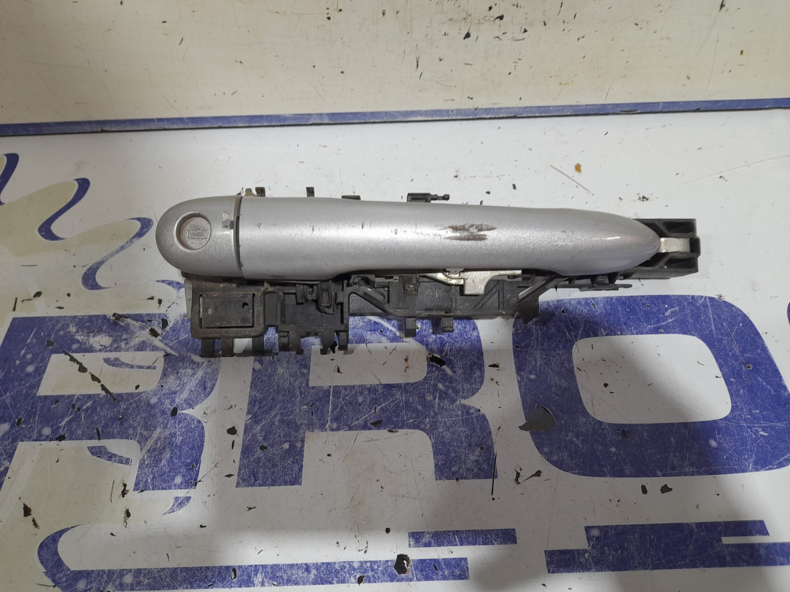 maneta_exterior_delantera_izquierda_8200028463_renault_scenic_ii