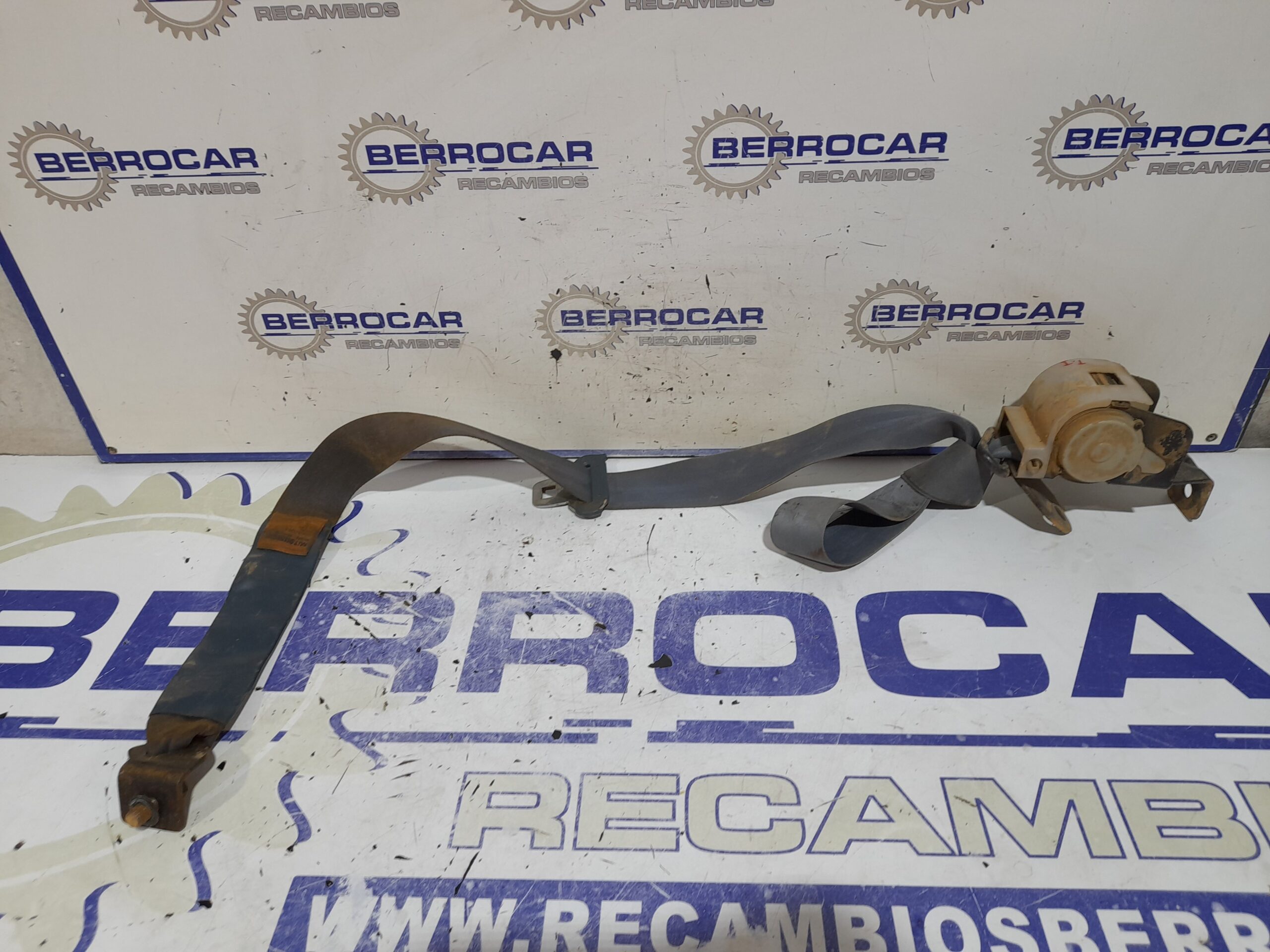 cinturon_seguridad_trasero_izquierdo_mr619671_mitsubishi_montero_l040_2_5_turbodiesel