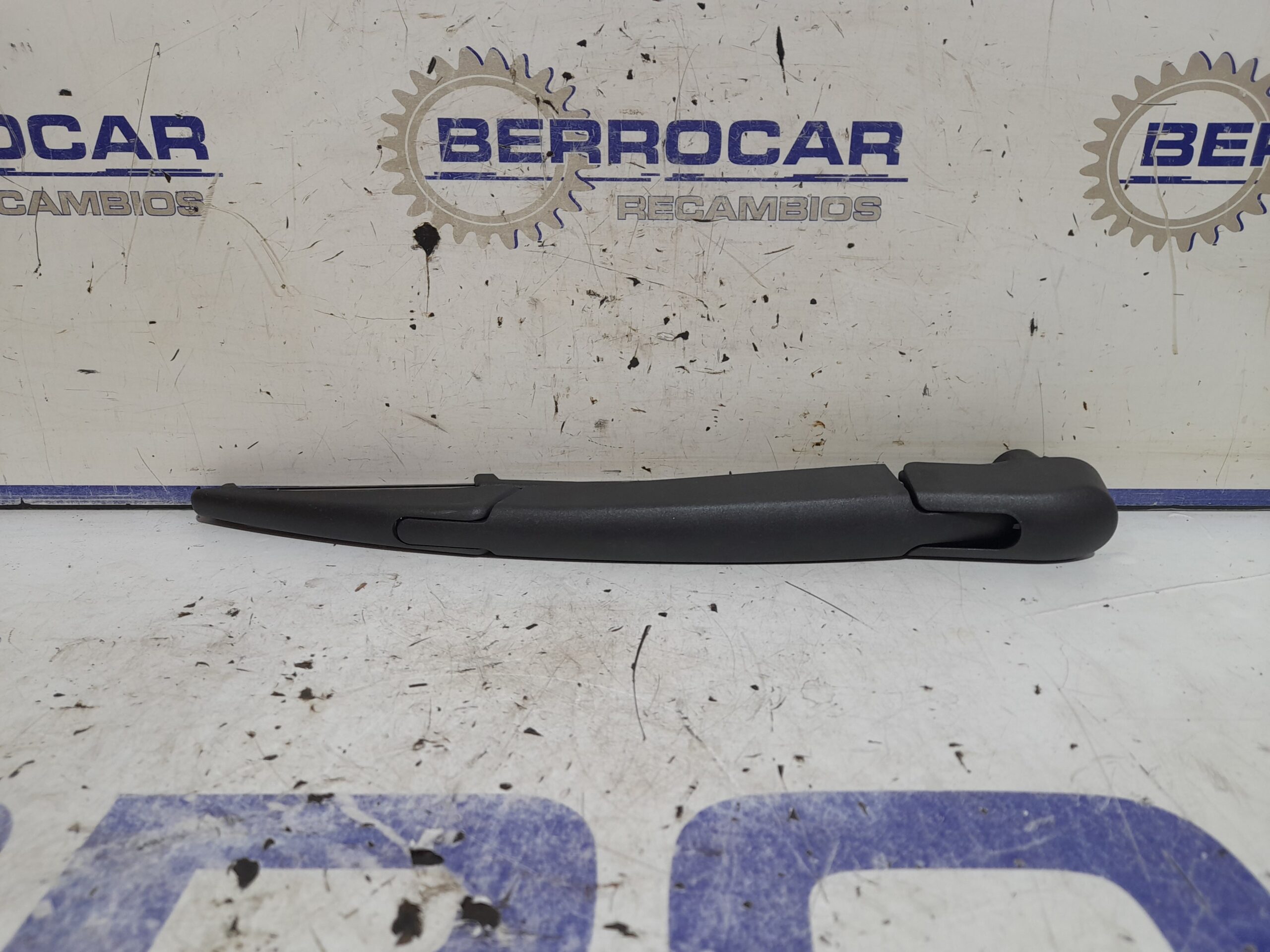 brazo_limpia_trasero_52015974_fiat_tipo_ii_357_fam_1_4