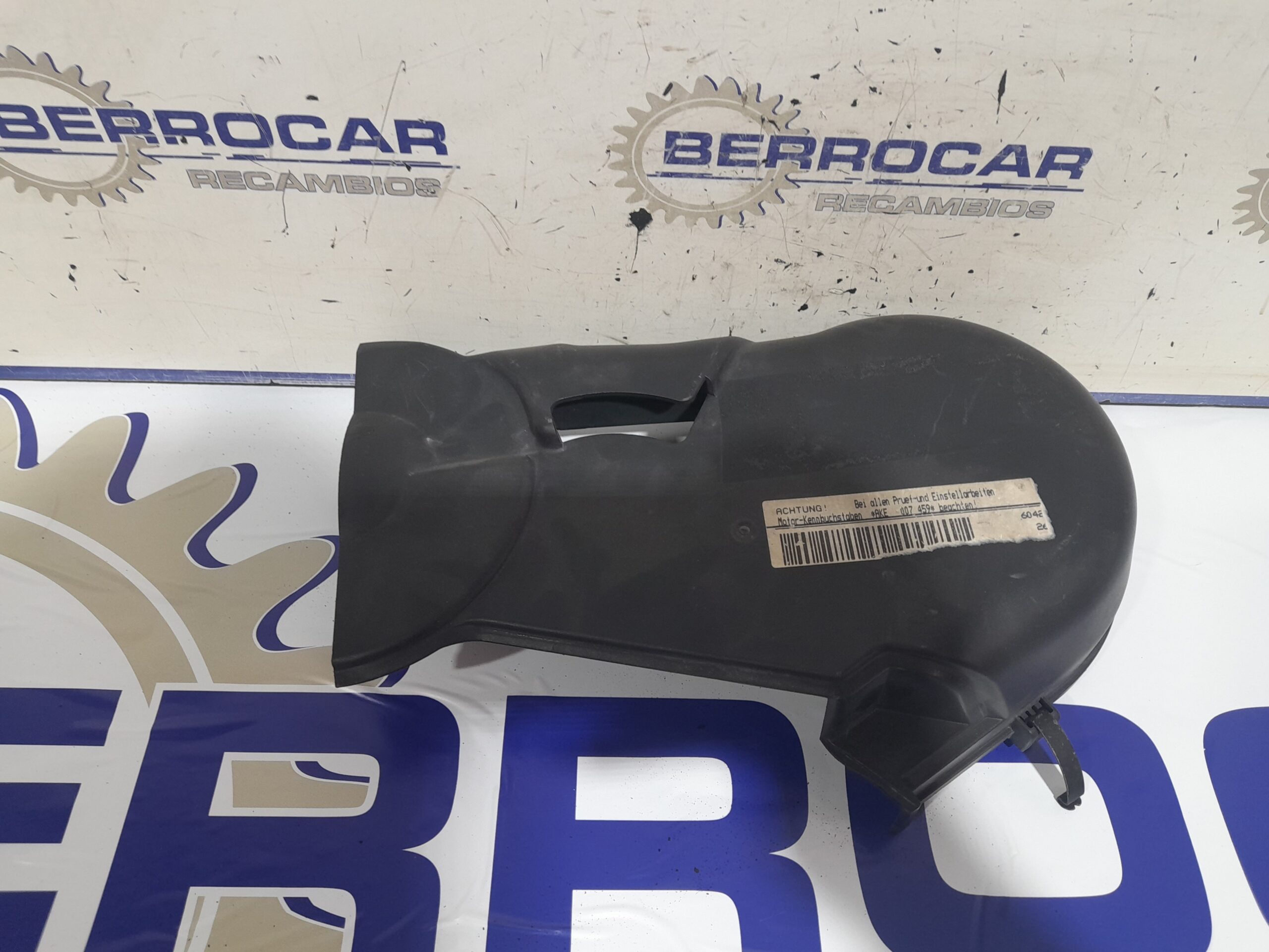 tapa_distribucion_e059109123g_audi_a4_berlina_8e