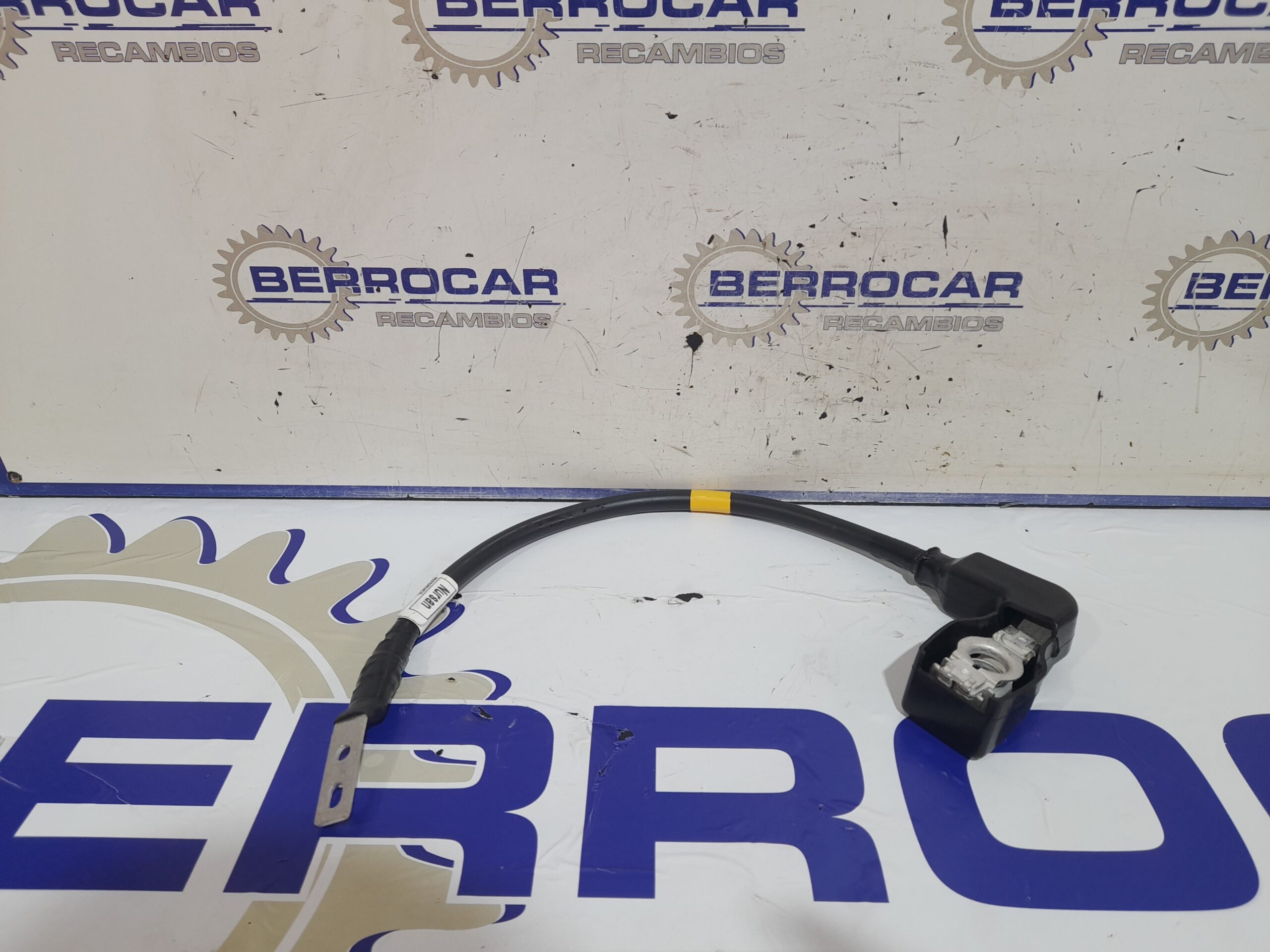 borna_negativa_3721159030_hyundai_h350_bus